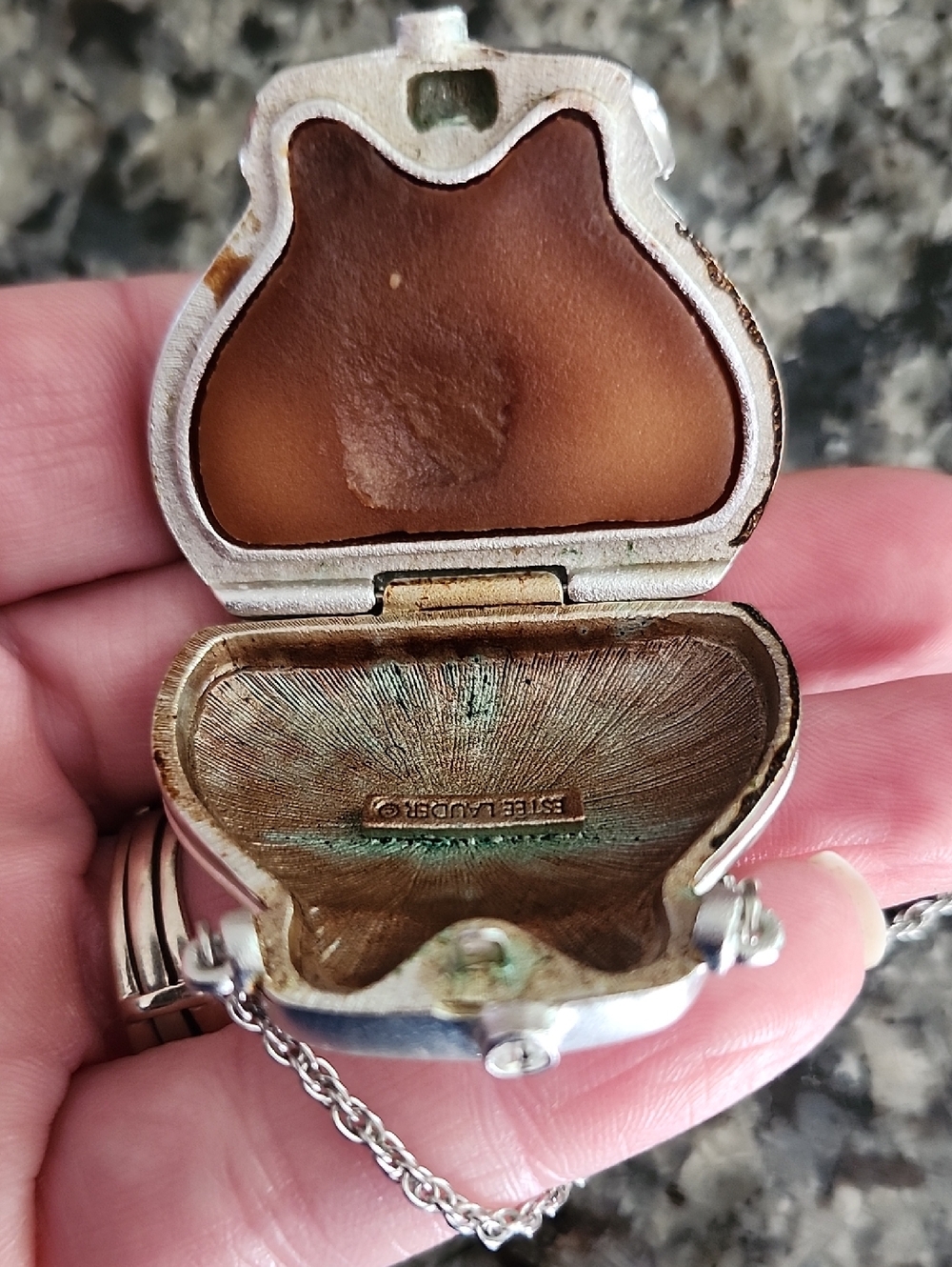 Vtg Estee Lauder Silver Tone Purse Pendant Necklace Solid Perfume Compact - Picture 10 of 16